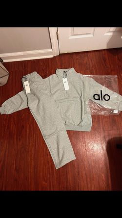 Alo Yoga Gray Sweatsuit Set New with Tags