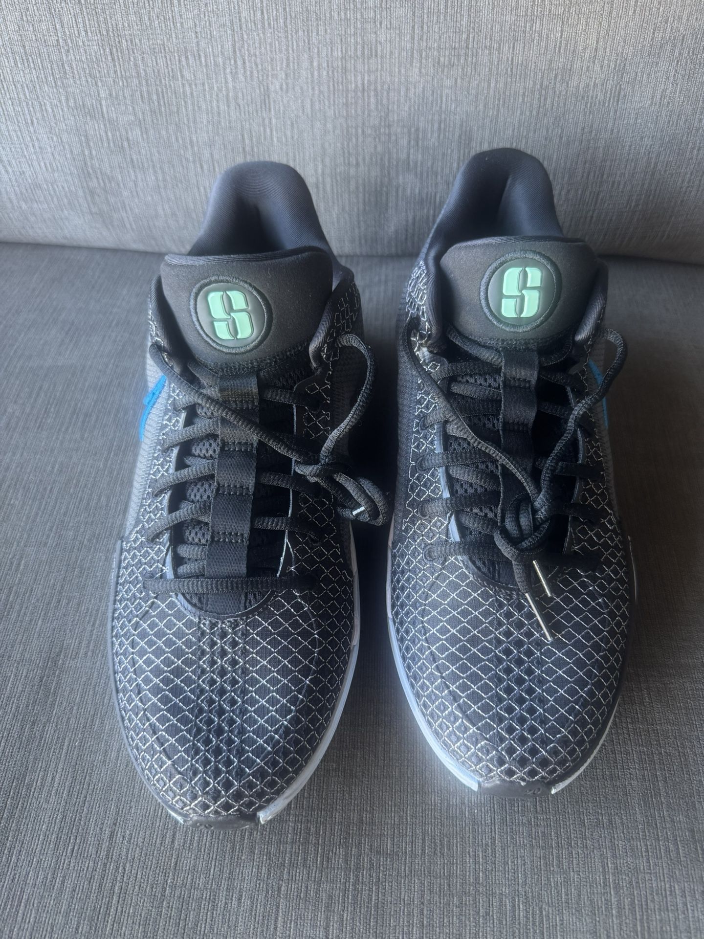 Nike Sabrina 1