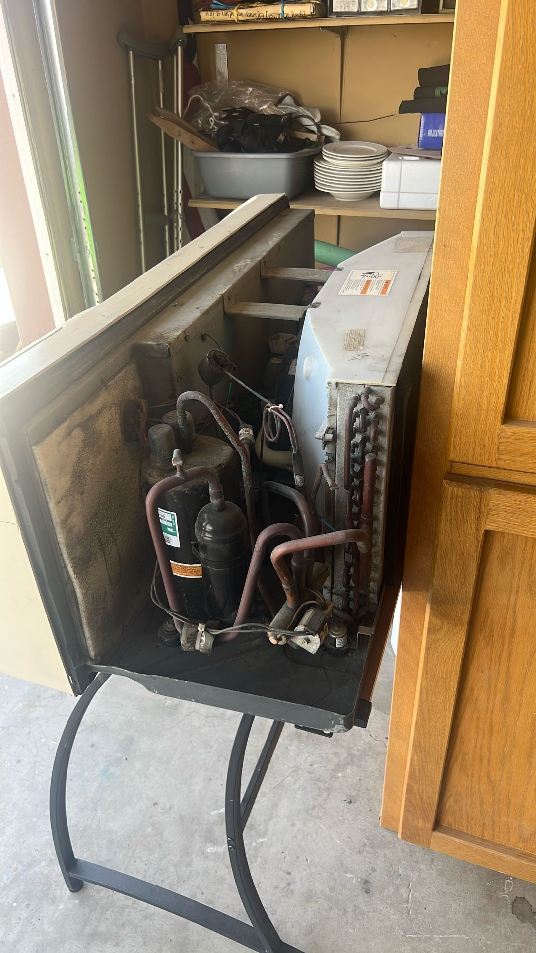 AC.