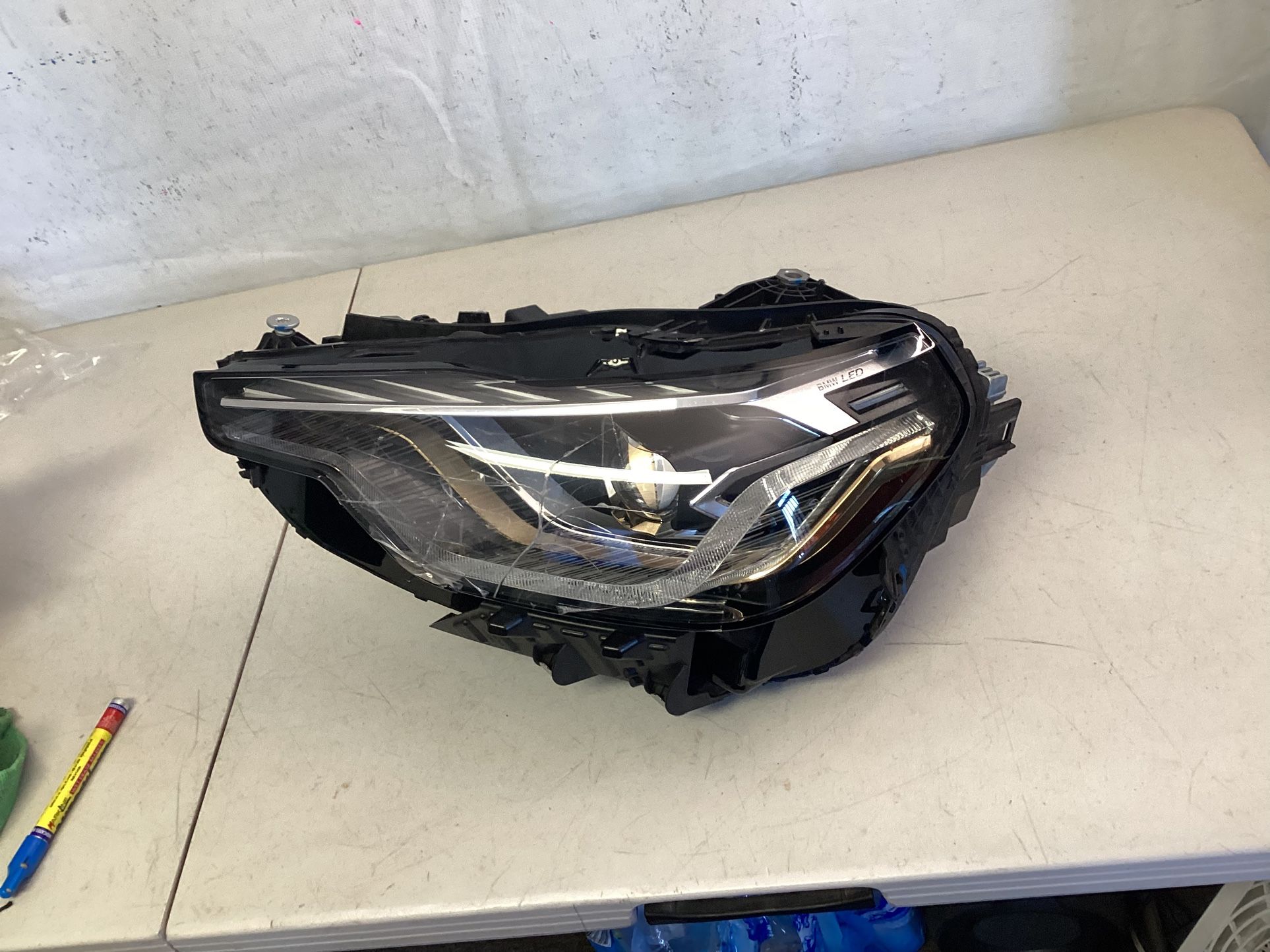 2023-2024 BMW 2 SERIES G42 G43 HEADLIGHT LED LEFT SIDE DRIVER LH USED OEM DAMAGE