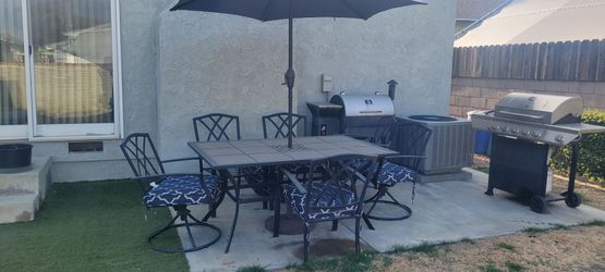 PATIO TABLE