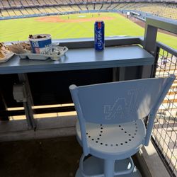 Dodgers Vs Guardians Yoshi Bobblehead 3/31