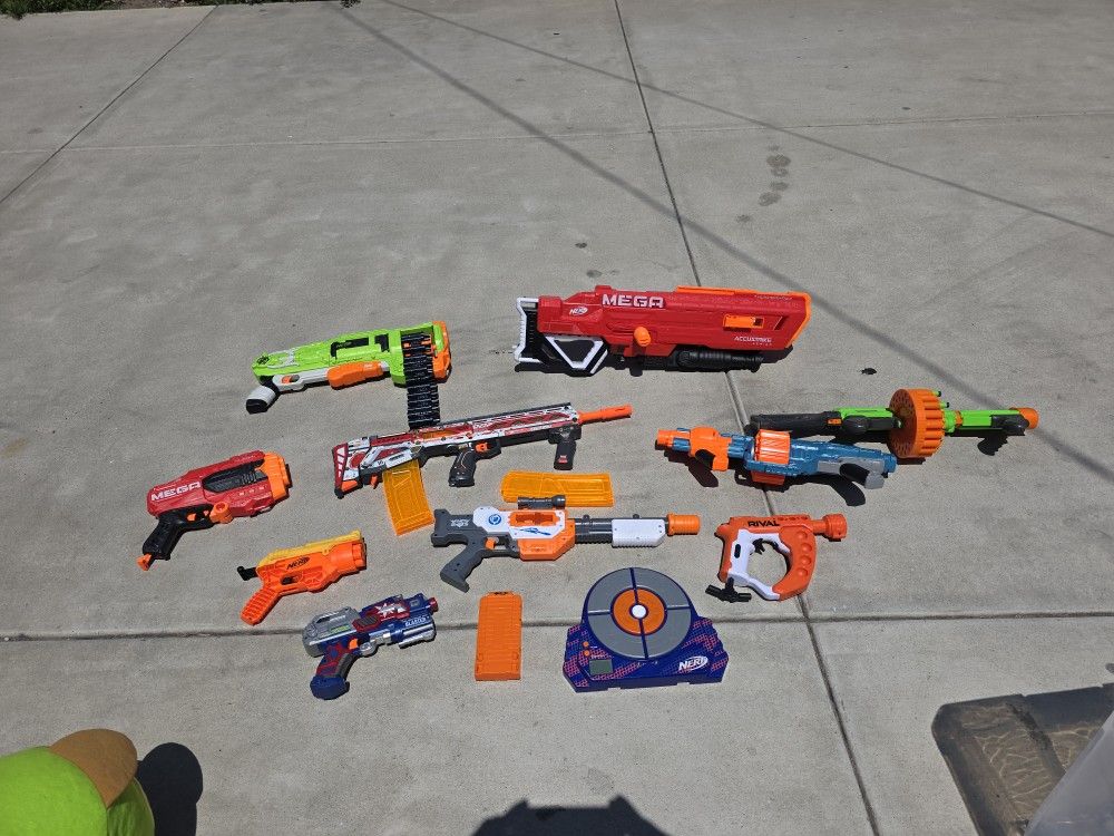 Nerf Guns