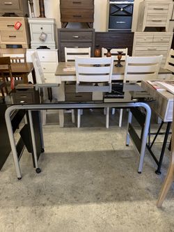 New amazing deal desk