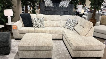 Lonoke Gunmetal 2-Piece Right-Arm Facing Sectional With Chaise
Ashley Furniture$10 Down Payment And Financing Available