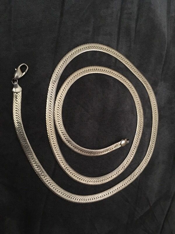 Gold plated herringbone necklace