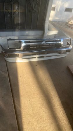 Toyota Front Bumper and Grille Assembly