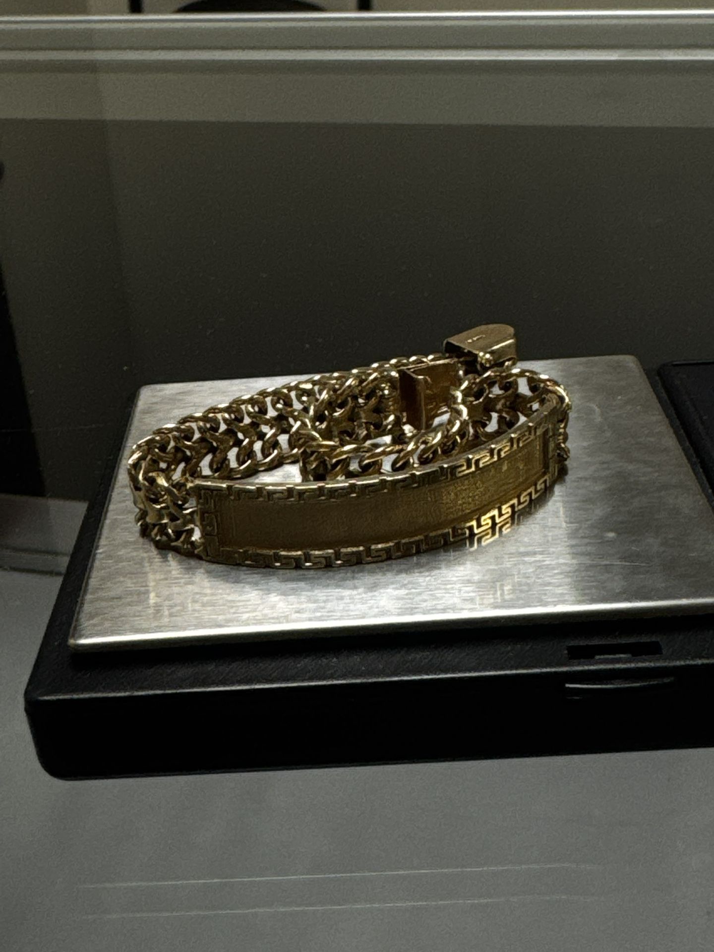14kt Gold Bracelet 8.5”