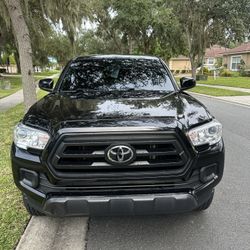 TOYOTA TACOMA 2022