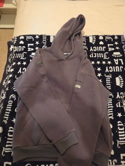 Comfrt Hoodie size L