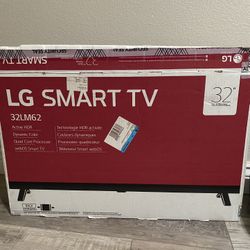LG Smart TV 32inch (White)