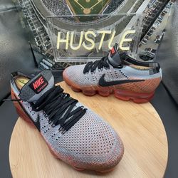 Nike Air Vapormax Flyknit Women Sz 10 Grey/ Black-Bright Crimson (849557-026)