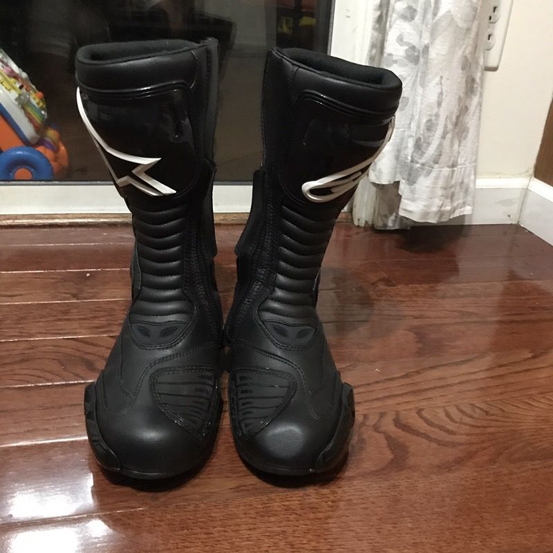 Alpinestars boots