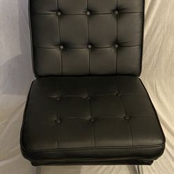Barcelona Style Lounge / Slipper Chair 