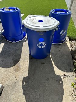 2 Recycling Trash Bins $100