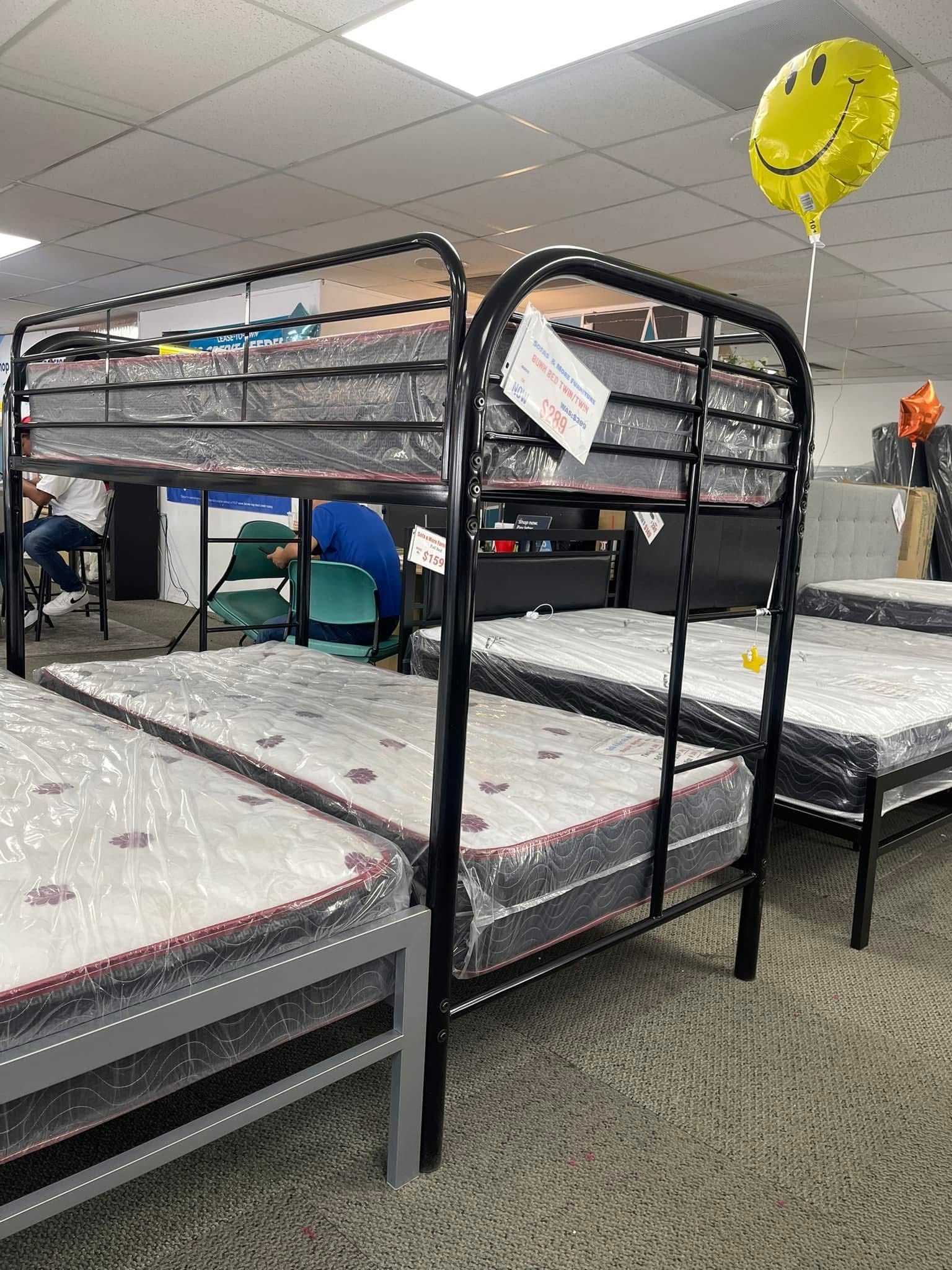 Nueva Litera Con Colchones Twin /twin!   New !! Bunk Bed Twin /twin. 