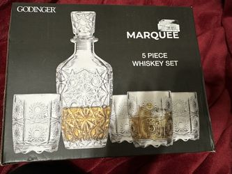 New Marquee 5 piece Whiskey Set