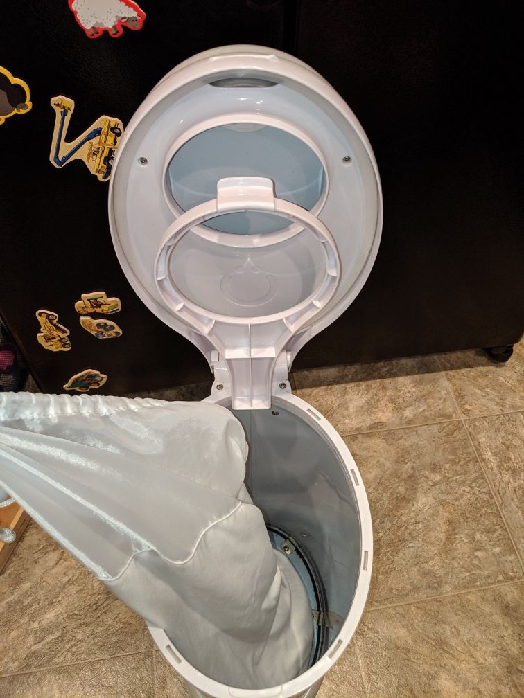 Ubbi cloth diapering pail with with two waterproof liners