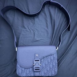 Dior Small Saddle Messenger Bag w/ Flap – Oblique Black