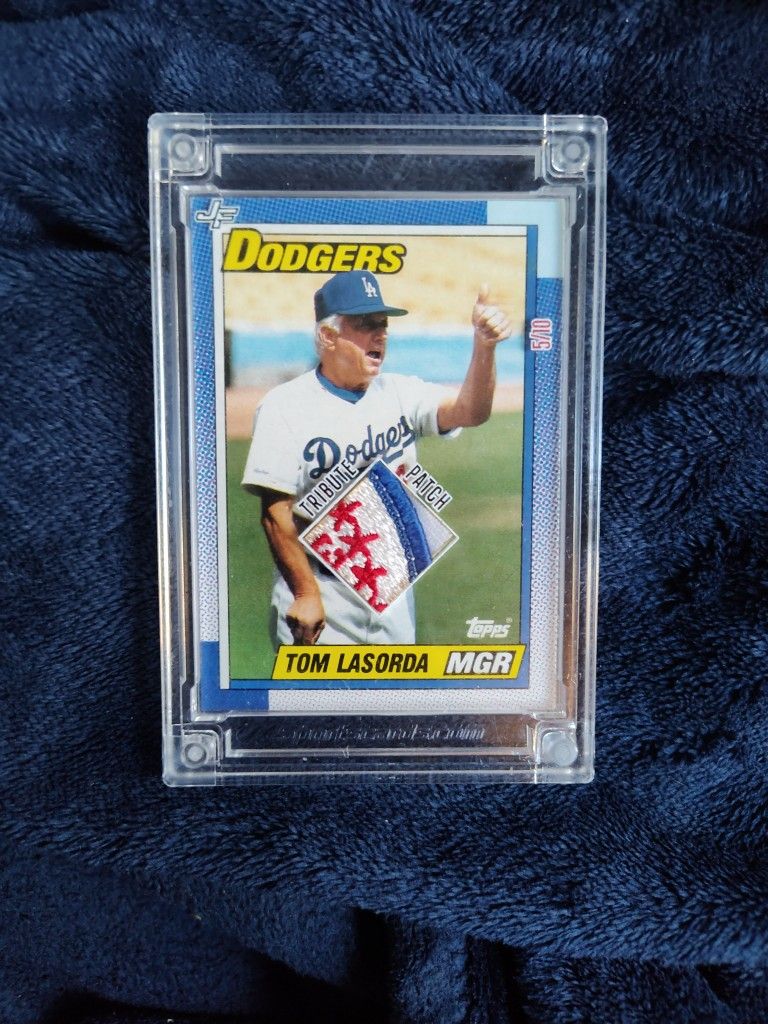 BASEBALL CARDS CARDS PRICE IS NEGOTIABLE 