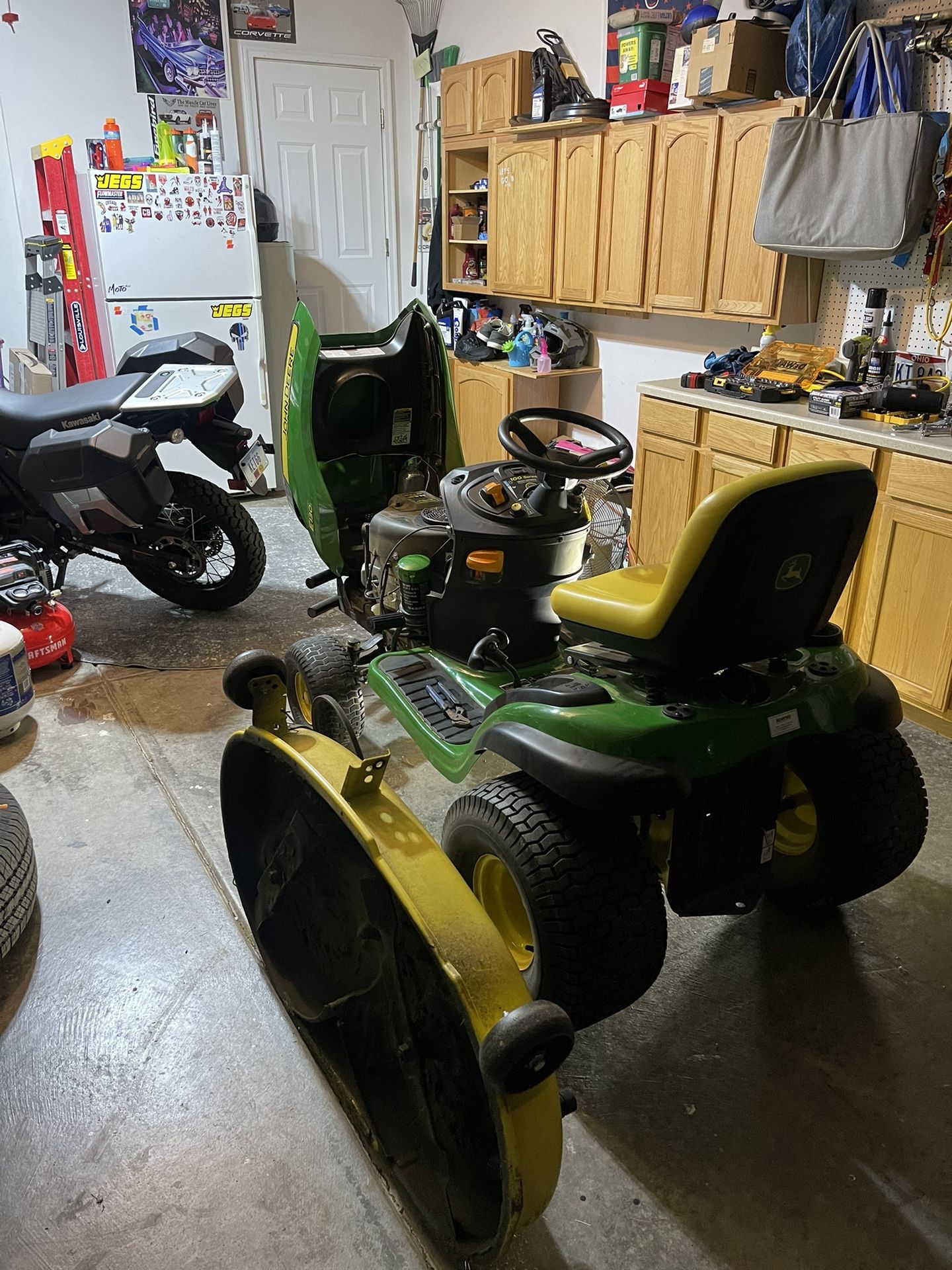 2020 John Deere E130 42 Inch Deck