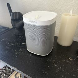 2 Sonos Speakers 