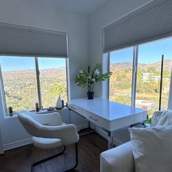 White Desk/vanity 