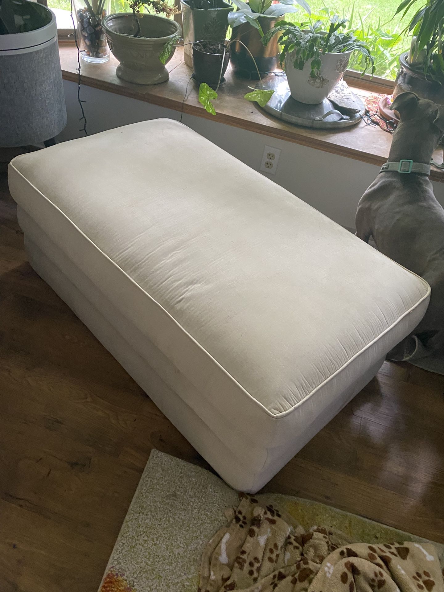 Lazy Boy Love Seat And Ottoman