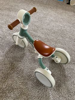 LoL Fun Tricycle