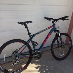 Moutainbike Aggressor Pro GT (Adult Large) XCT Shocks