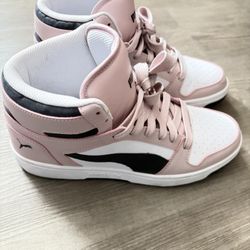 High Top Puma Shoes 9
