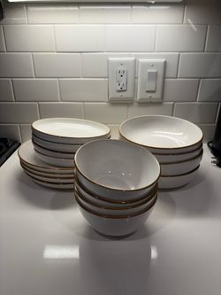 Set of plates