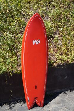 Kane Garden Fish 6'0” quad surfboard red for Sale in Los