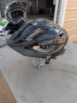 Medium size bicycle helmet