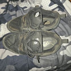 Vans Knu Skool