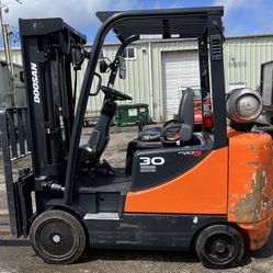 2019 Doosan GC30P-5 Lp Forklift!!!!!