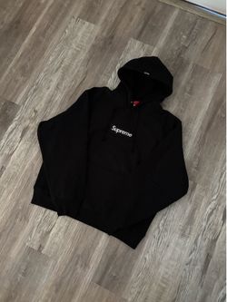 Supreme hodie