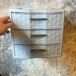 Small 3 Drawer Sterilite Bin