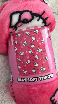 Hello Kitty Blanket