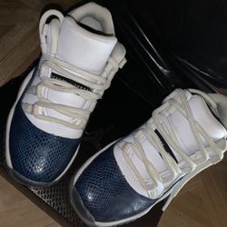 Jordan 11 Retro Low Snake Navy (2019) (size 5)