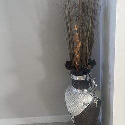 Decor vase/statue (2)