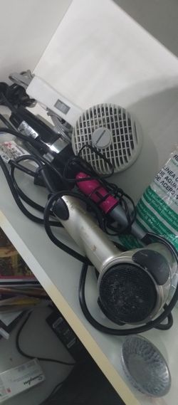 Hair salon blower dryer