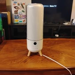 Humidifier with Aromatherapy