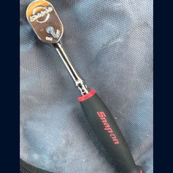 Snap-On 1/4" Drive Dual 80® Technology Soft Grip Long Handle Ratchet (Red) Item no :THL72 