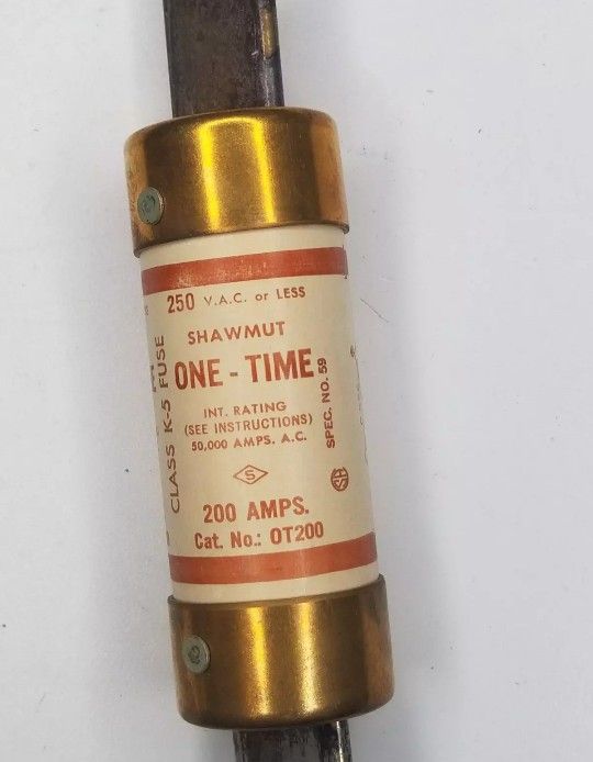 Gould Shawmut fuse  p/n OT200 One Time 200 amp, type K-5 NEW