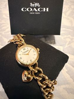 Coach New York Gold Chain Bracelet Watch