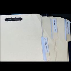 Tax Preparation/ Remodeling And Construction Contracts/ Contratos De Remodelaciones Y Construcción