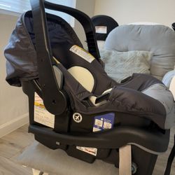 Infant Car seat 