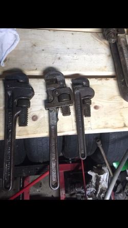 Pipe Wrench