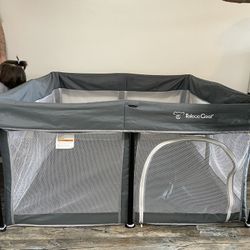 Foldable Playpen With Play Mat 50x50